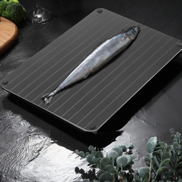Thaw Frozen Food Meat Fruit Quick Defrosting Plate Board Fast Defrosting Tray  Kitchen Gadget Tool - Image 2