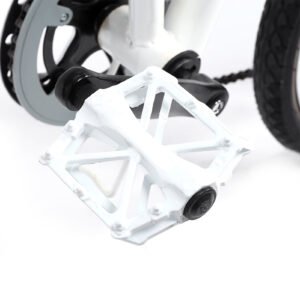 2 x Lightweight Stable Plat Bike Aluminium Road Bike Bearing Pedals(white)