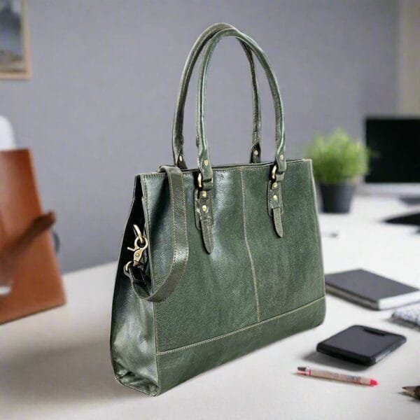 The Signature 17" Bag, Olive Green - Image 3