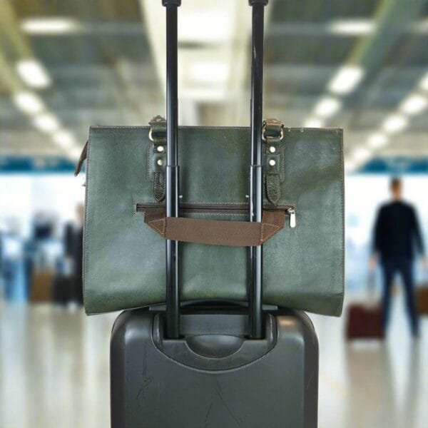 The Signature 17" Bag, Olive Green - Image 2