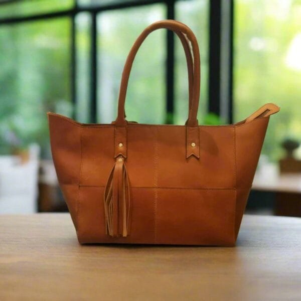 The Stylish Tote Bag - Image 5