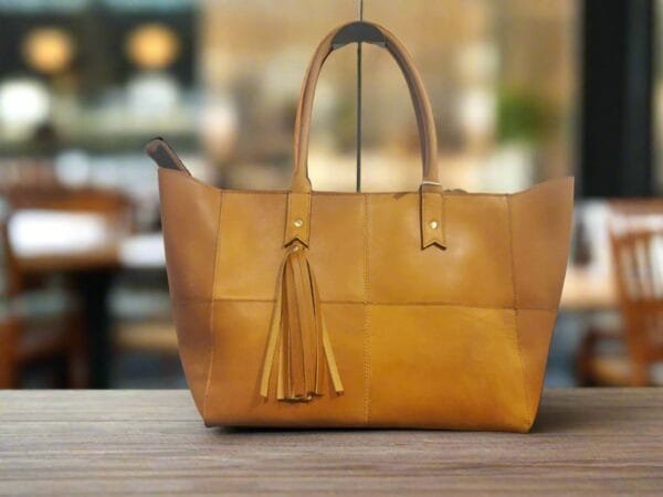 The Stylish Tote Bag - Image 3