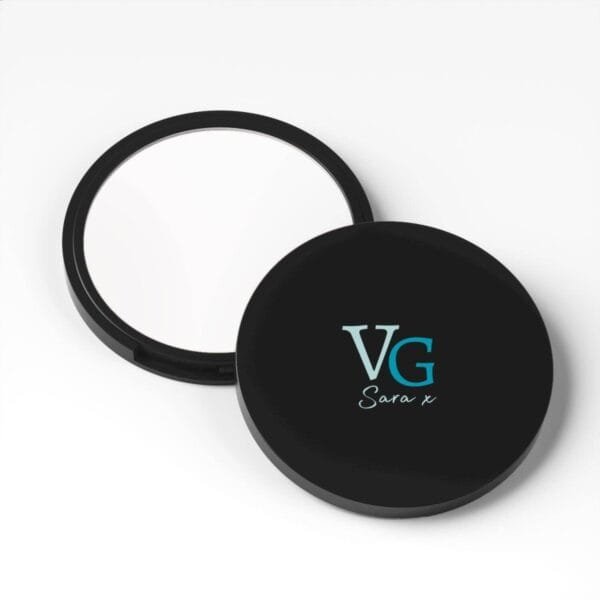 Cruelty-Free Translucent Compact Powder - Image 2